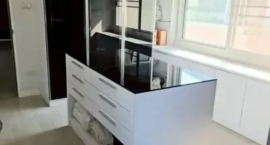 Casa en venta de 4 habitaciones en Bang Bon, Bangkok