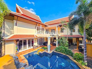 Haus zum Kauf mit 4 Zimmer in Bang Lamung, Chonburi