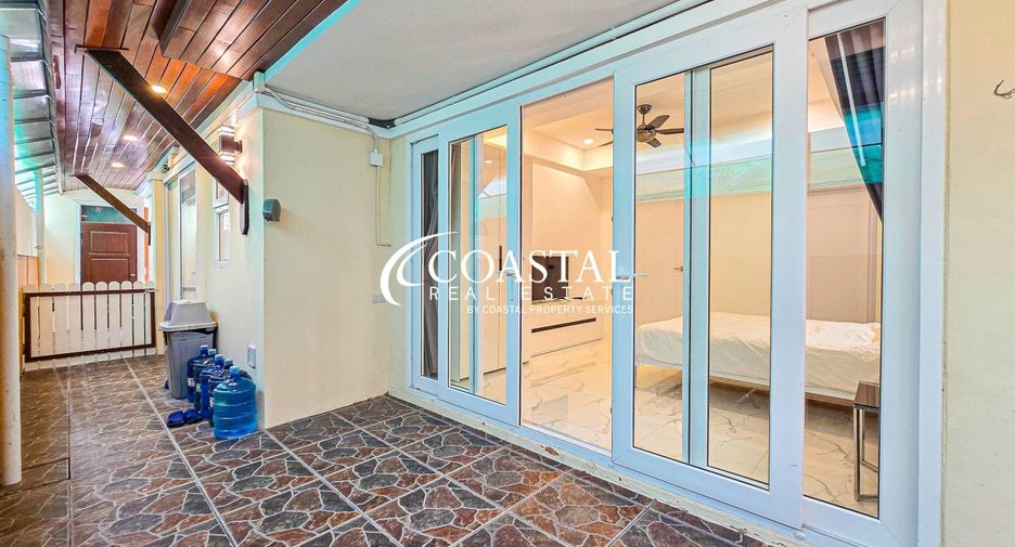 Haus zum Kauf mit 4 Zimmer in Bang Lamung, Chonburi