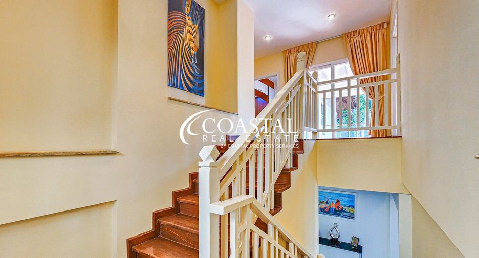 Haus zum Kauf mit 4 Zimmer in Bang Lamung, Chonburi
