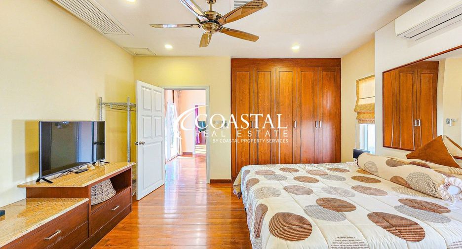 Haus zum Kauf mit 4 Zimmer in Bang Lamung, Chonburi