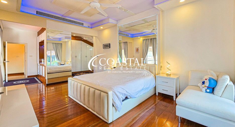 Haus zum Kauf mit 4 Zimmer in Bang Lamung, Chonburi