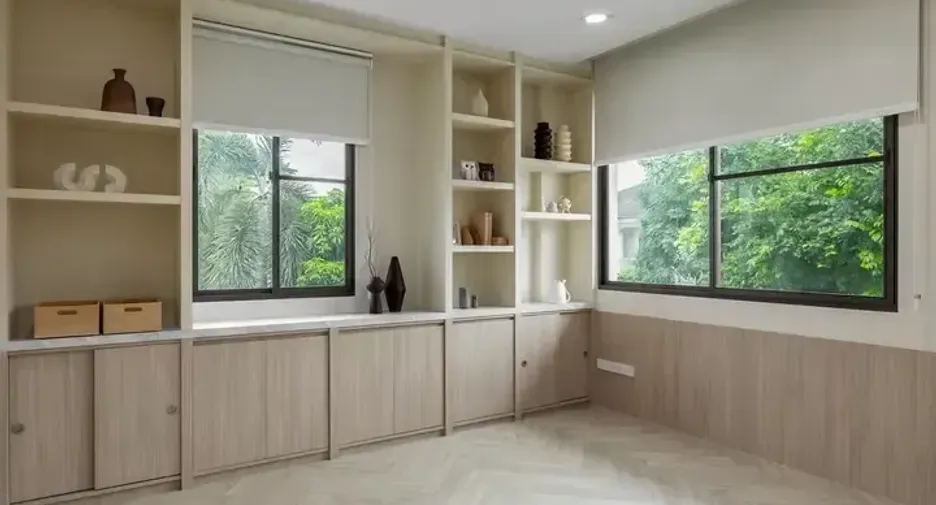 出售 4 卧室 独立屋 在 Phasi Charoen, 曼谷