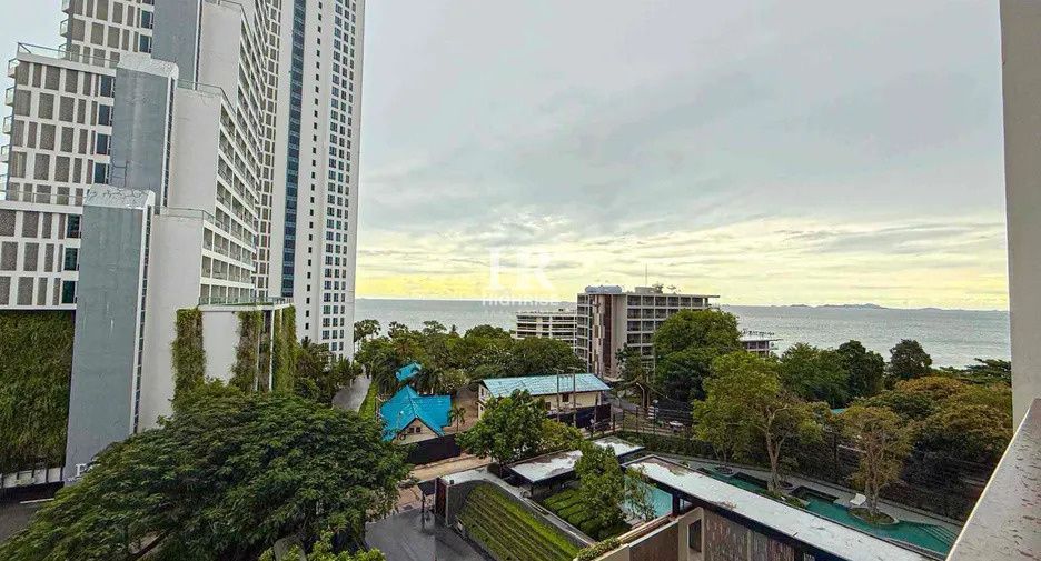 For rent 2 bedrooms condo in Bang Lamung, Chonburi