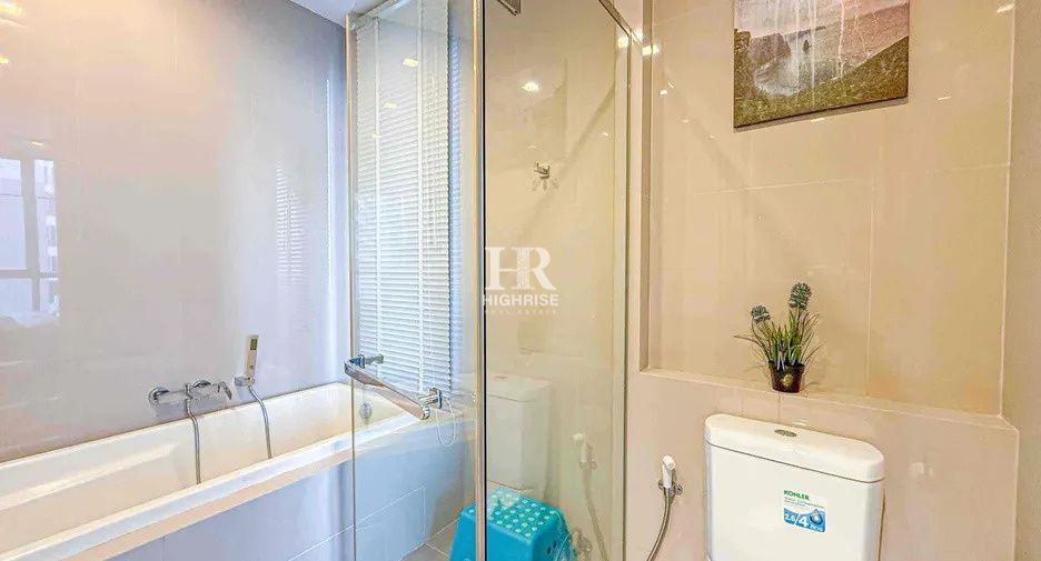 For rent 2 bedrooms condo in Bang Lamung, Chonburi