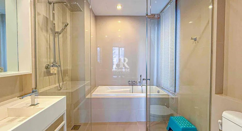 For rent 2 bedrooms condo in Bang Lamung, Chonburi