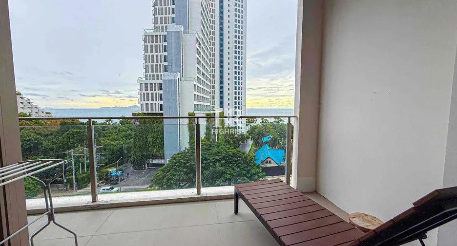 For rent 2 bedrooms condo in Bang Lamung, Chonburi