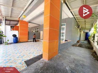 出售 3 卧室 联排别墅 在 Phan Thong, Chon Buri
