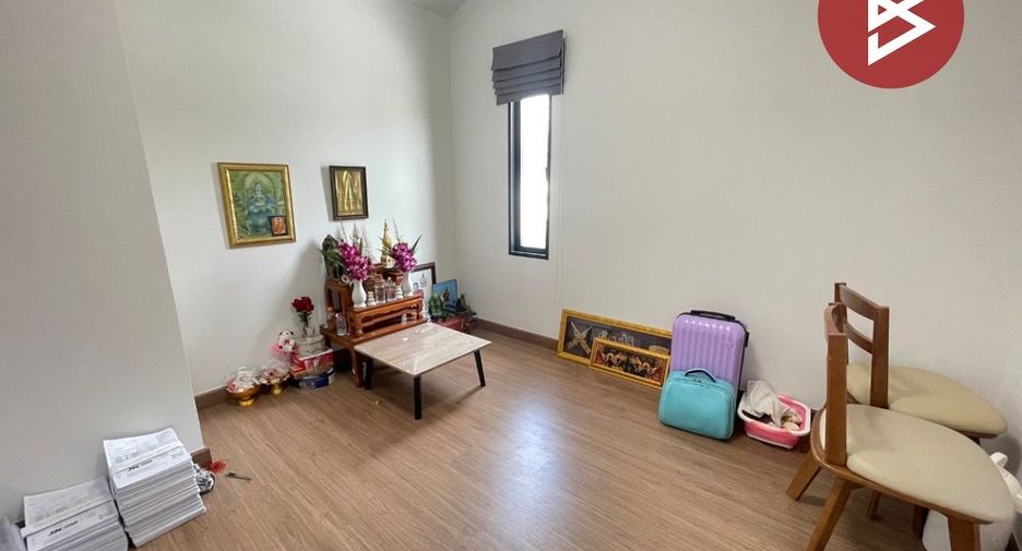 À vendre 3 chambres maison à Si Racha, Chonburi