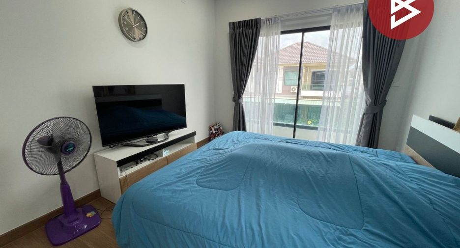 À vendre 3 chambres maison à Si Racha, Chonburi