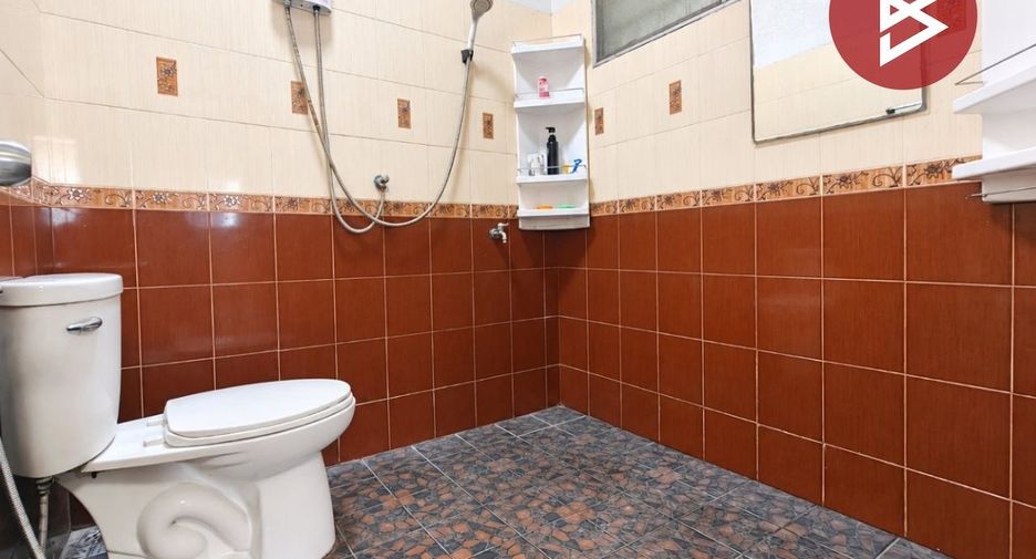 À vendre 5 chambres maison à Mueang Chachoengsao, Chachoengsao