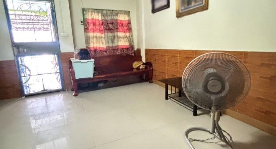 For sale 2 bedrooms townhouse in Bueng Kum, Bangkok