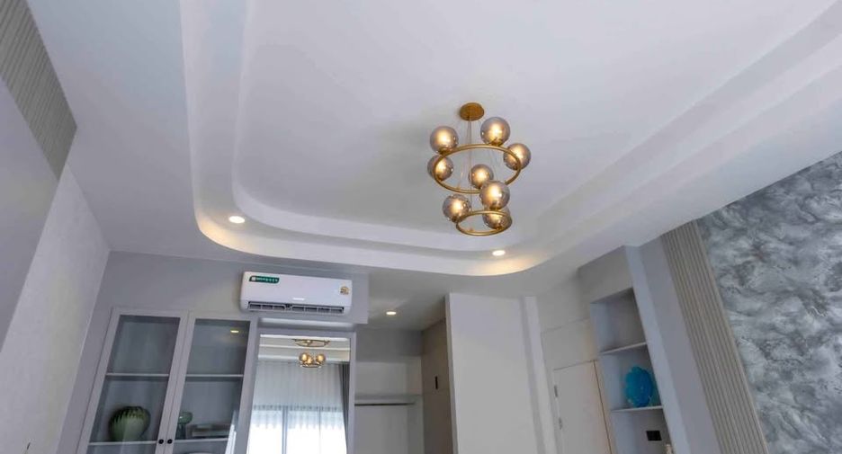 À vendre 3 chambres villa à Bang Lamung, Chonburi