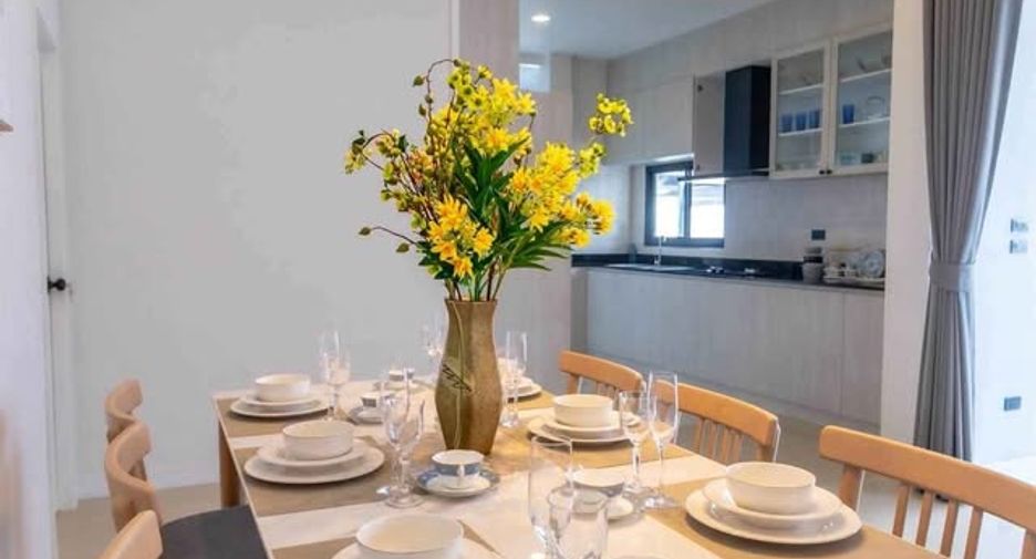 À vendre 3 chambres villa à Bang Lamung, Chonburi
