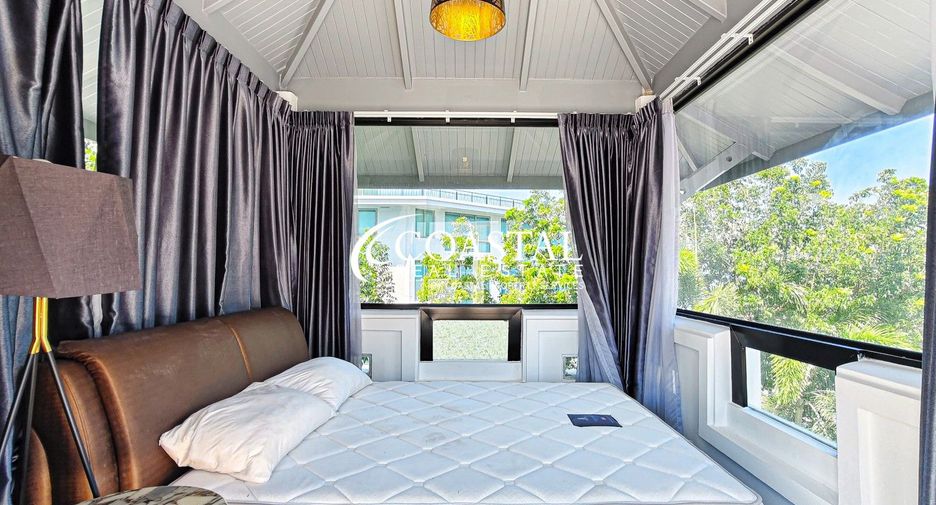 À louer et à vendre 5 chambres villa à Bang Lamung, Chonburi