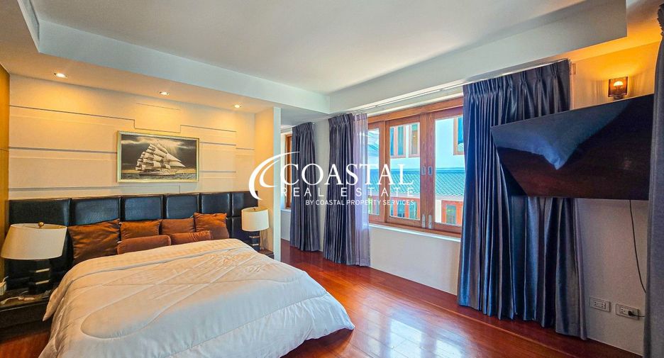 À louer et à vendre 5 chambres villa à Bang Lamung, Chonburi
