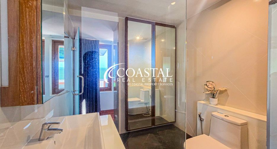À louer et à vendre 5 chambres villa à Bang Lamung, Chonburi