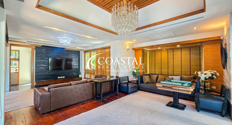 À louer et à vendre 5 chambres villa à Bang Lamung, Chonburi