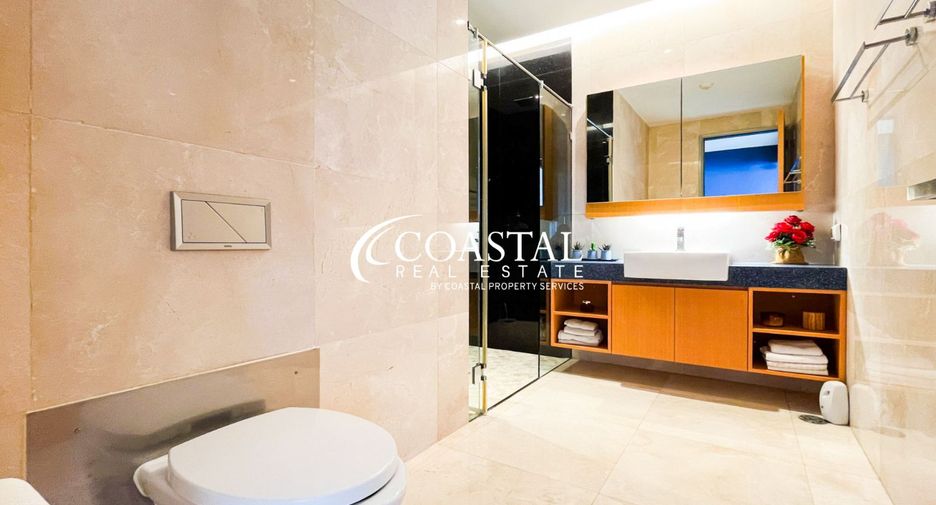 For sale 3 bedrooms condo in Bang Lamung, Chonburi
