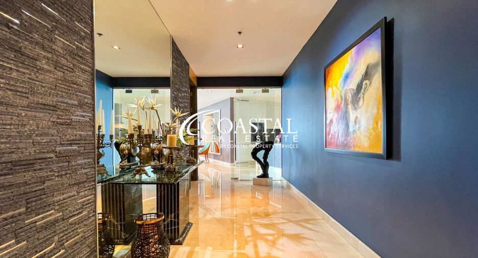 For sale 3 bedrooms condo in Bang Lamung, Chonburi