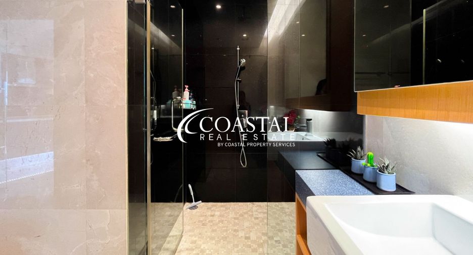 For sale 3 bedrooms condo in Bang Lamung, Chonburi