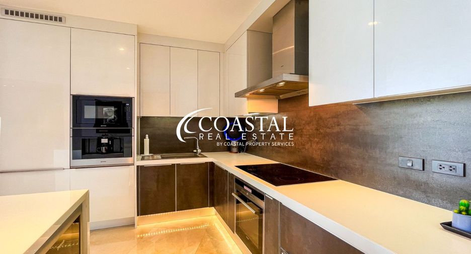 For sale 3 bedrooms condo in Bang Lamung, Chonburi