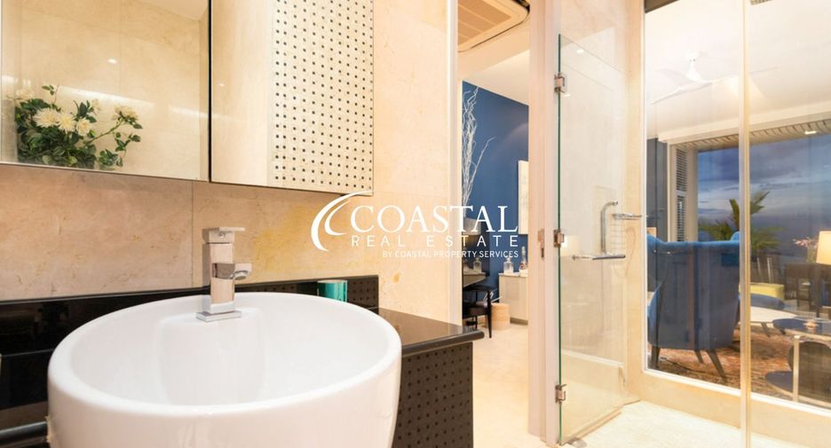 For sale 3 bedrooms condo in Bang Lamung, Chonburi