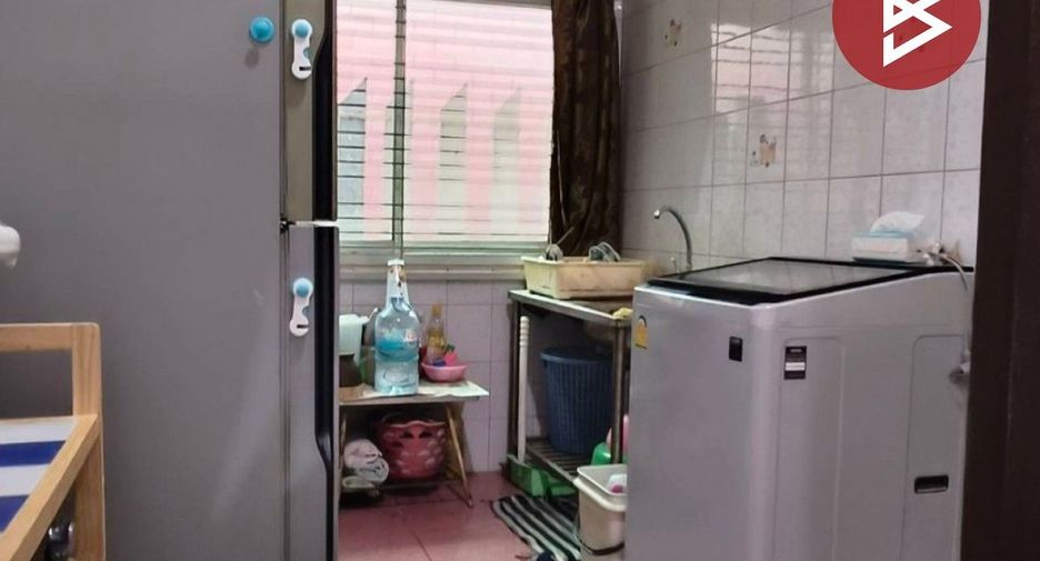 For sale 2 bedrooms house in Mueang Nakhon Pathom, Nakhon Pathom