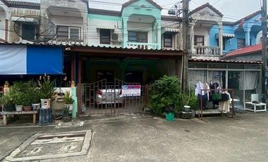 For sale 2 bedrooms townhouse in Thanyaburi, Pathum Thani