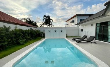 À vendre 4 chambres villa à Bang Lamung, Chonburi