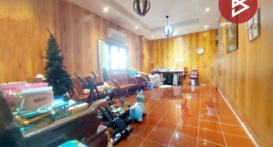 À vendre 2 chambres maison à Phon Phisai, Nong Khai