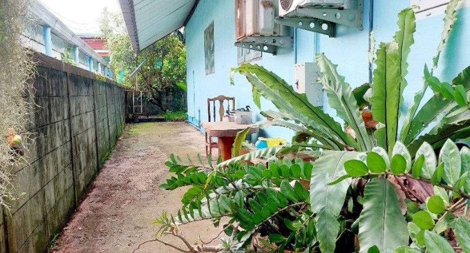 À vendre 2 chambres maison à Phon Phisai, Nong Khai