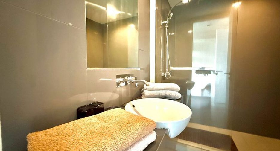 Condo en alquiler de 2 habitaciones en Bang Lamung, Chonburi