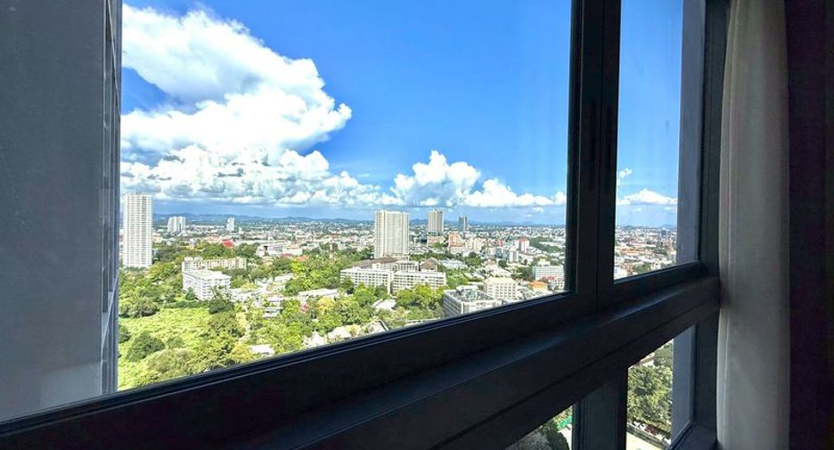 Condo en alquiler de 2 habitaciones en Bang Lamung, Chonburi