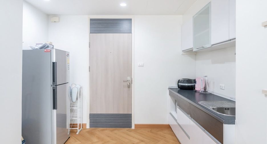 Аренда и продажа 1 кровать кондо в Щаттхана, Бангкок
