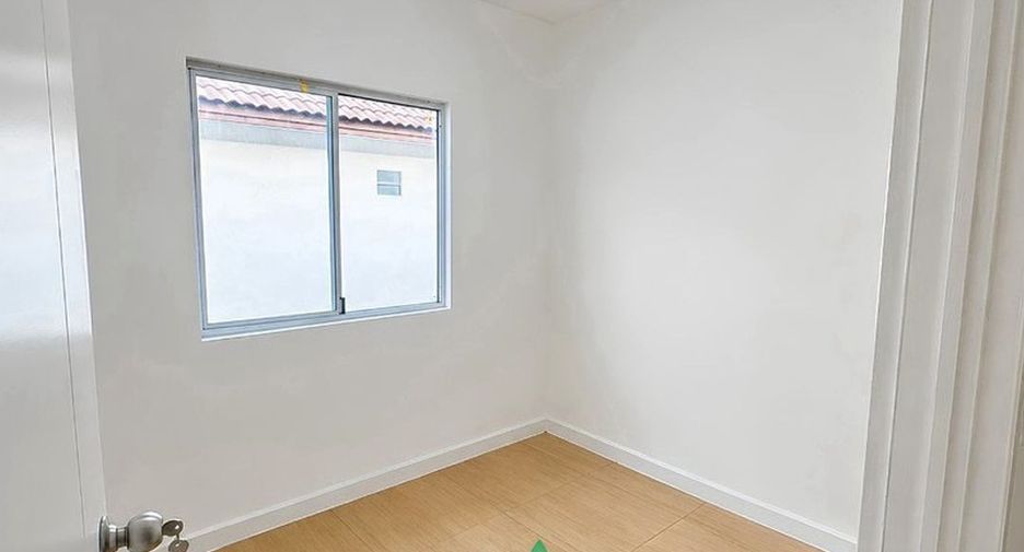 Reihenhaus zum Kauf mit 3 Zimmer in Sai Mai, Bangkok