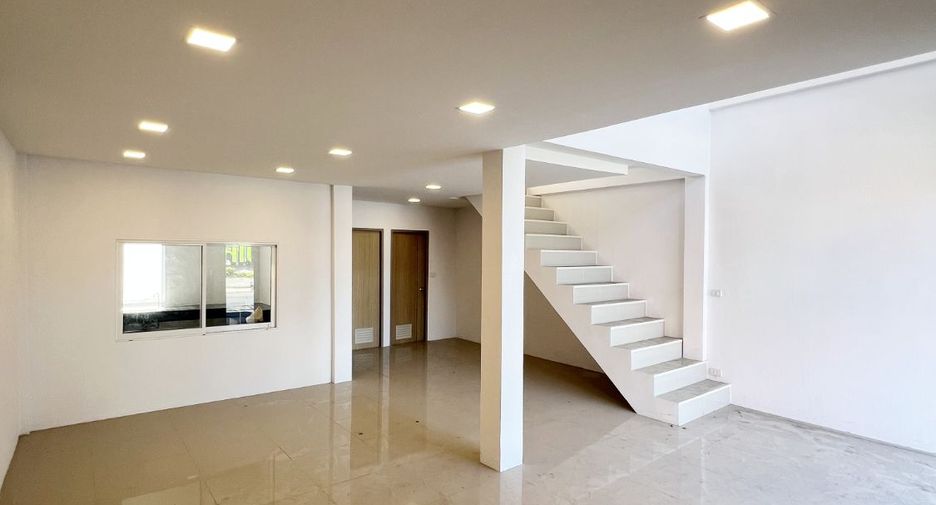 For rent and for sale retail Space in Sai Mai, Bangkok