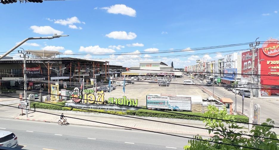 For rent and for sale retail Space in Sai Mai, Bangkok