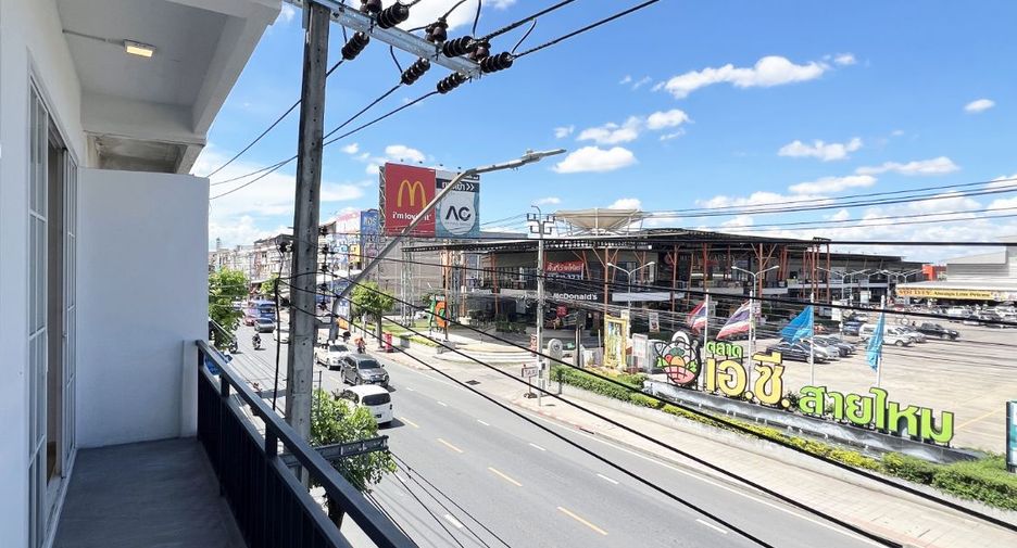 For rent and for sale retail Space in Sai Mai, Bangkok