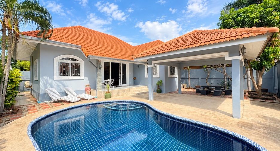 For rent 3 bedrooms villa in Bang Lamung, Chonburi