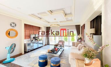 À vendre 4 chambres villa à Huay Yai, Pattaya