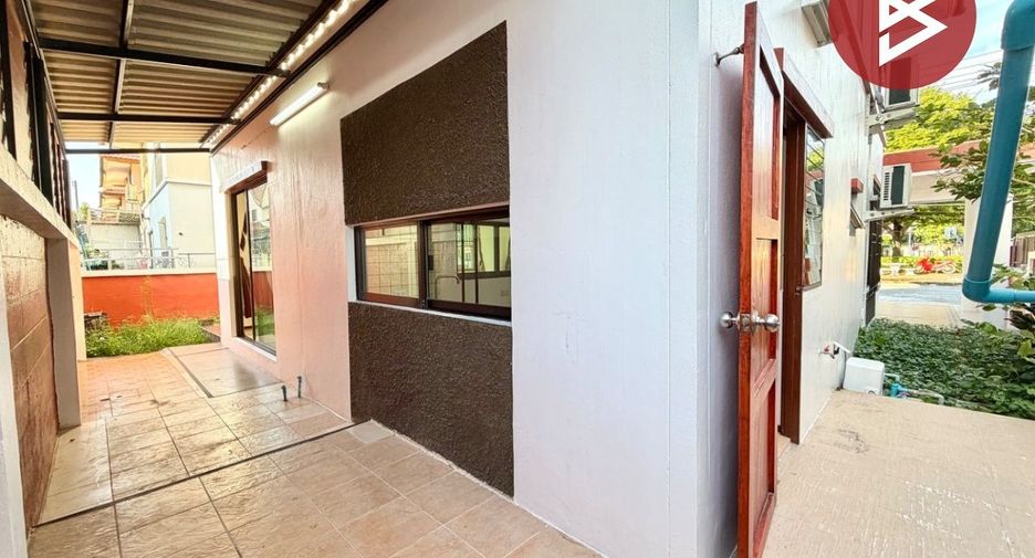 出售 3 卧室 独立屋 在 Mueang Chon Buri, Chon Buri