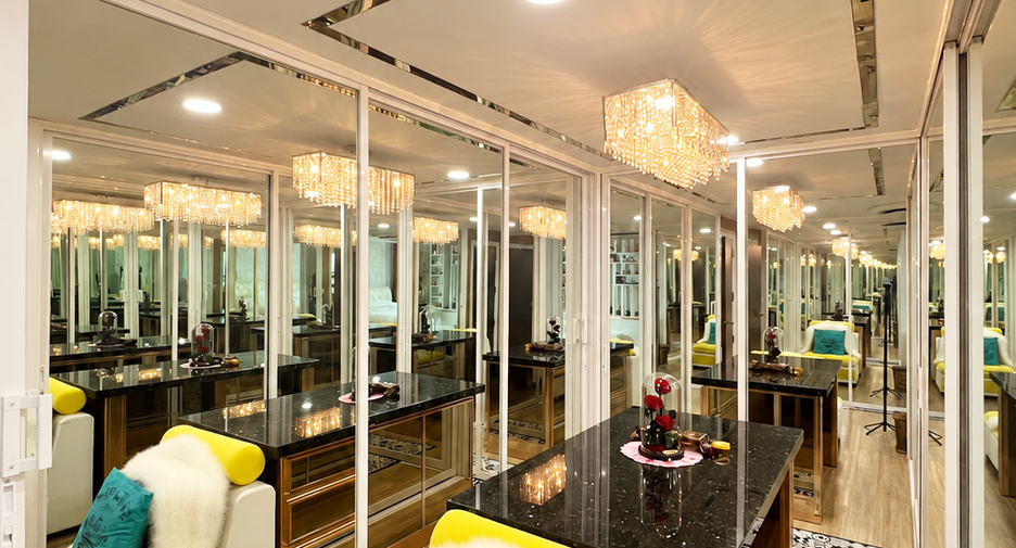 À louer 2 chambres condo à Huai Khwang, Bangkok