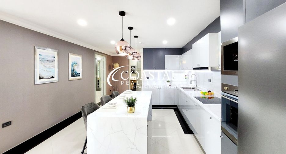 Condo en venta de 3 habitaciones en Bang Lamung, Chonburi