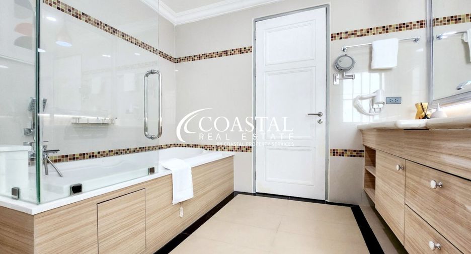 Condo en venta de 3 habitaciones en Bang Lamung, Chonburi