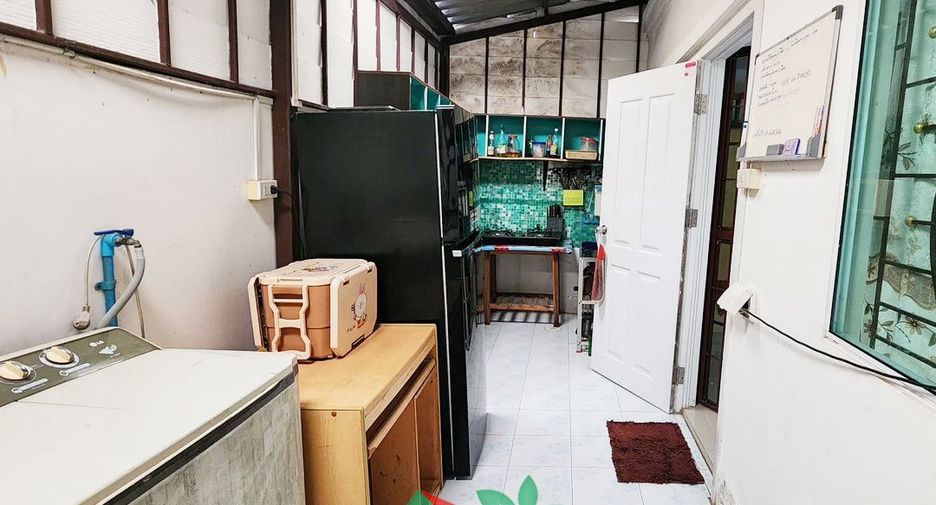 For sale 3 bedrooms townhouse in Bang Phli, Samut Prakan