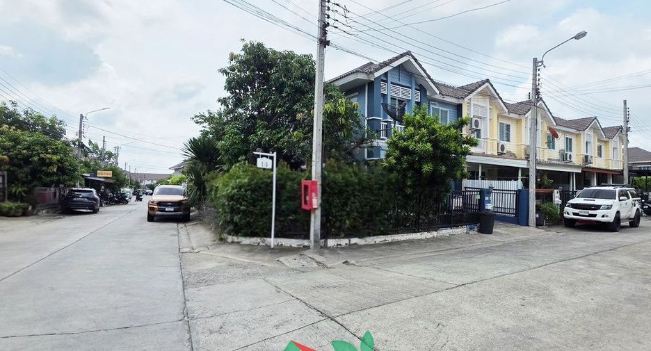 For sale 3 bedrooms townhouse in Bang Phli, Samut Prakan