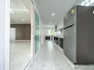 Casa en venta de 5 habitaciones en Nong Khaem, Bangkok