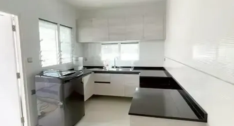 Casa en venta de 5 habitaciones en Nong Khaem, Bangkok