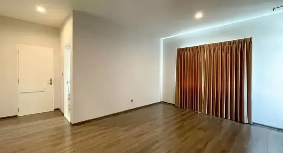 Casa en venta de 5 habitaciones en Nong Khaem, Bangkok
